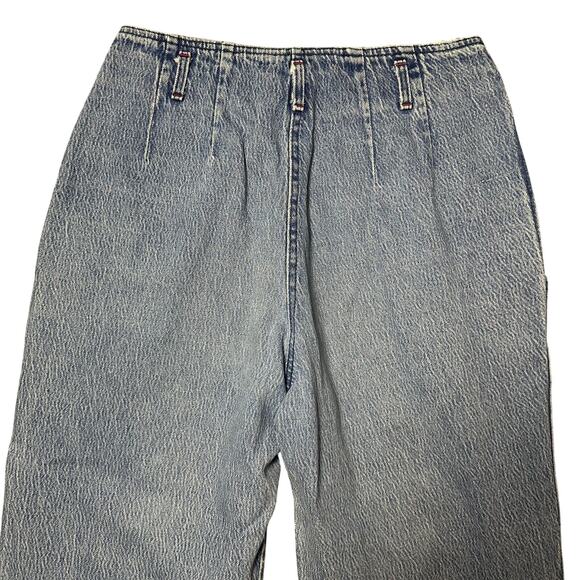 Vintage Chic High Rise Jeans - Picture 4 of 9